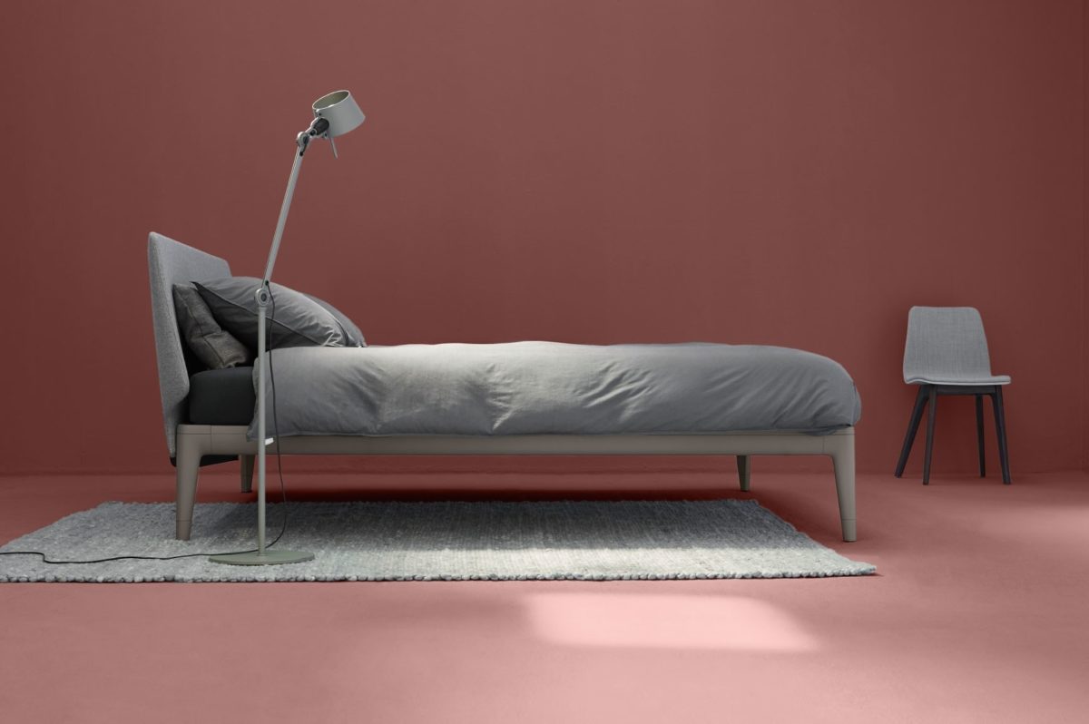 Auping_essential_bed_warm_grey1